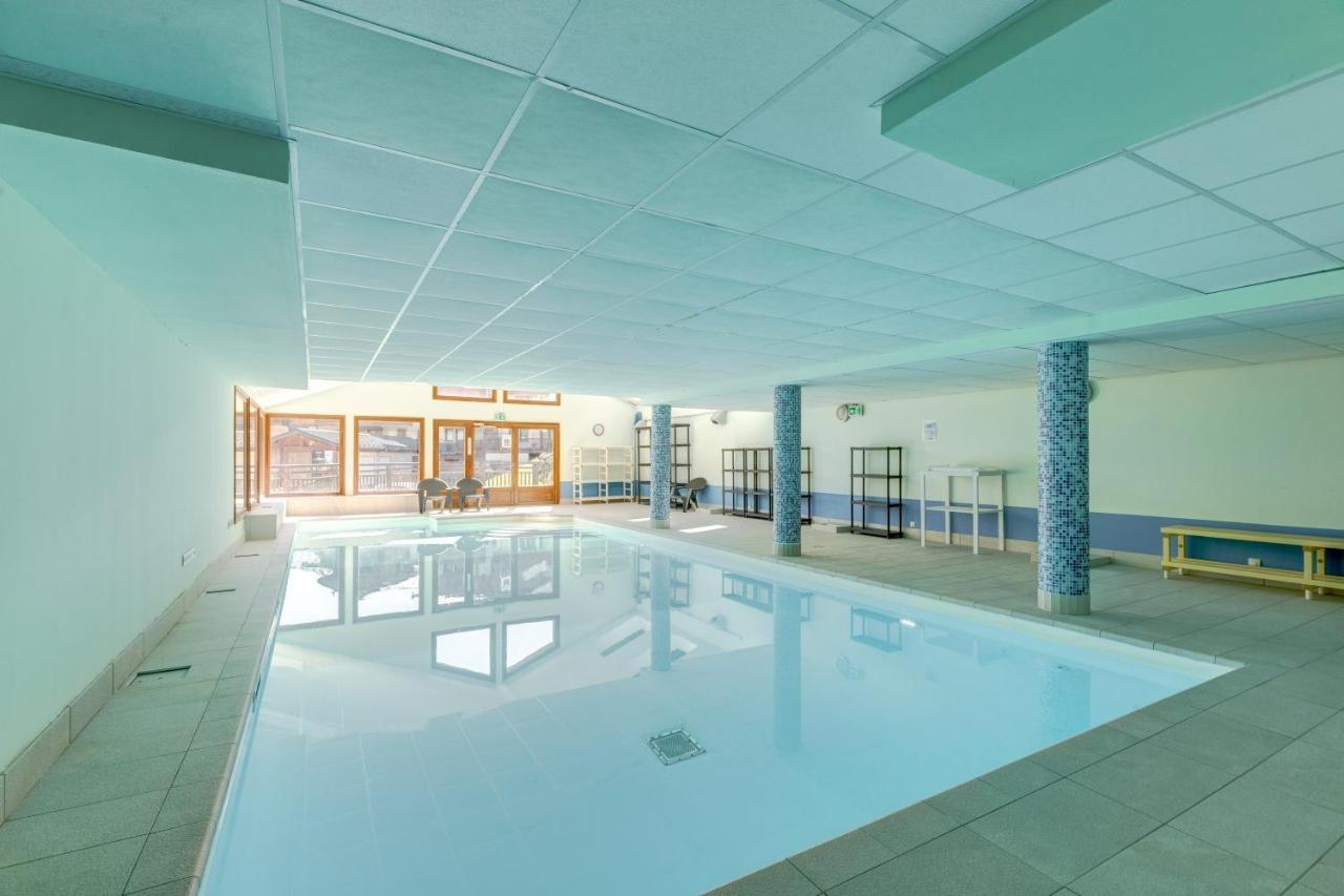 Le Chevreuil - 3 Chambres, Terrasse, Piscine Flumet Exterior photo